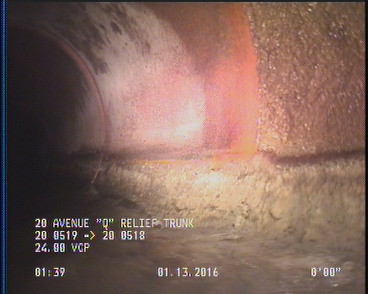 Deposits Attached Grease, 5 %of cross sectional area, from 04 to 08 o'clock, , within 8 inches of joint: YES, Start