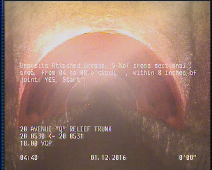 Deposits Attached Grease, 5 %of cross sectional area, from 04 to 08 o'clock, , within 8 inches of joint: YES, Start