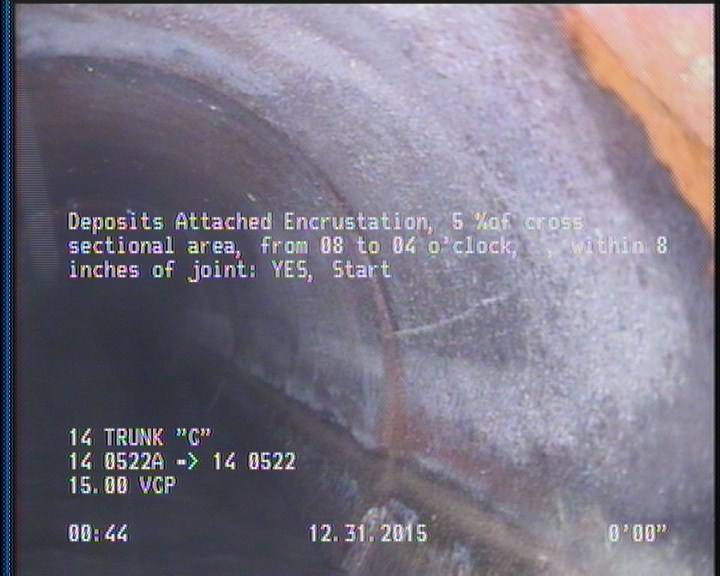 Deposits Attached Encrustation, 5 %of cross sectional area, from 08 to 04 o'clock, , within 8 inches of joint: YES, Start