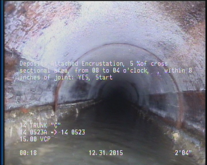 Deposits Attached Encrustation, 5 %of cross sectional area, from 08 to 04 o'clock, , within 8 inches of joint: YES, Start