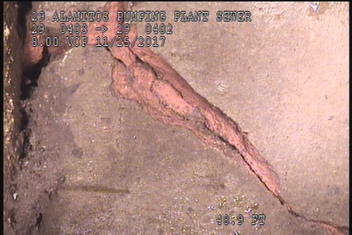 Crack Multiple, from 09 to 02 o'clock, within 8 inches of joint: YES