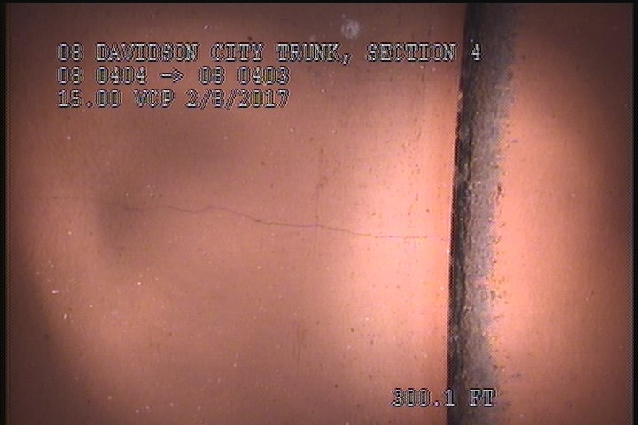 Crack Longitudinal, at 11 o'clock, within 8 inches of joint: YES