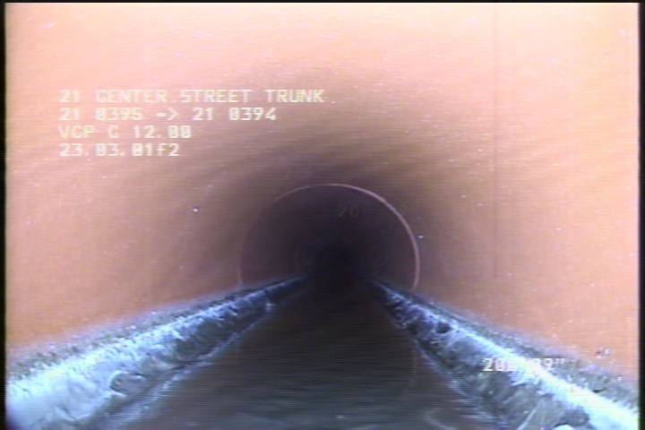 Deposits Attached Grease, 1 %of cross sectional area, from 05 to 07 o'clock, , within 8 inches of joint: YES