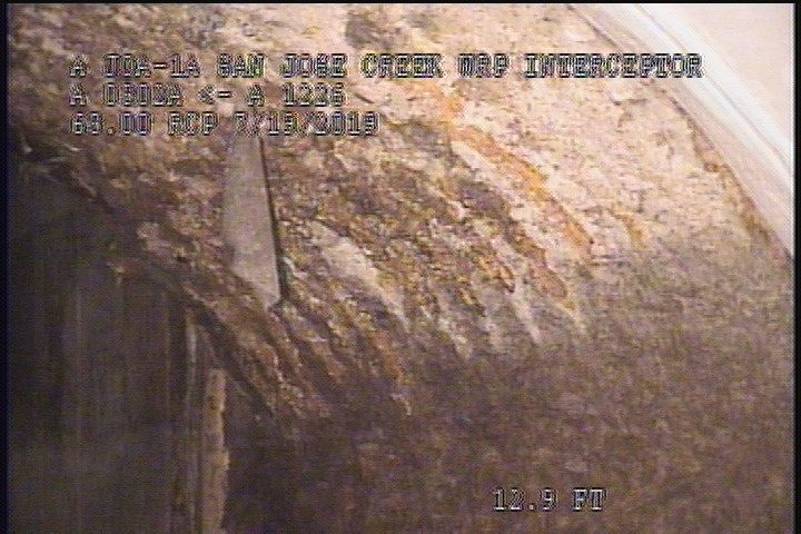 Surface Reinforcement Visible, from 08 to 04 o'clock, within 8 inches of joint: YES