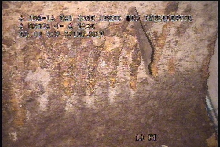 Surface Spalling, from 08 to 04 o'clock, within 8 inches of joint: YES