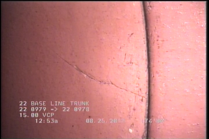 Crack Spiral, from 01 to 03 o'clock, within 8 inches of joint: YES
