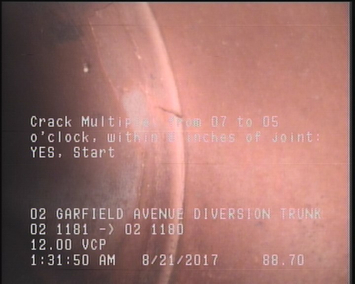 Crack Multiple, from 07 to 05 o'clock, within 8 inches of joint: YES, Start
