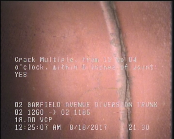 Crack Multiple, from 12 to 04 o'clock, within 8 inches of joint: YES