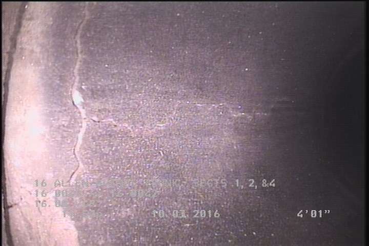 Crack Multiple, from 10 to 02 o'clock, within 8 inches of joint: YES, Start