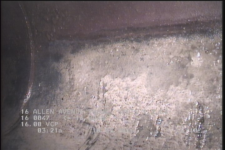 Deposits Attached Grease, 5 %of cross sectional area, from 04 to 08 o'clock, , within 8 inches of joint: YES, Start