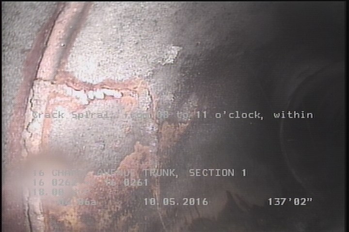Crack Spiral, from 08 to 11 o'clock, within 8 inches of joint: YES