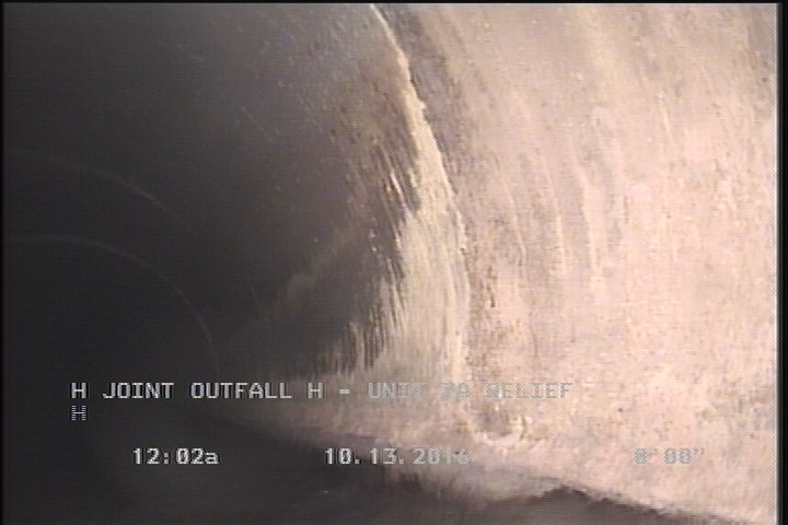 Deposits Attached Grease, 5 %of cross sectional area, from 04 to 08 o'clock, , within 8 inches of joint: YES, Start