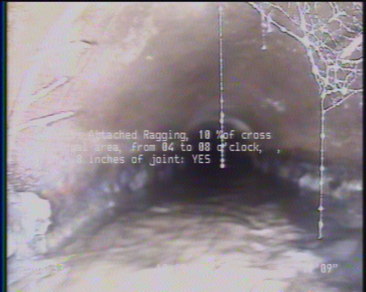 Deposits Attached Ragging, 10 %of cross sectional area, from 04 to 08 o'clock, , within 8 inches of joint: YES