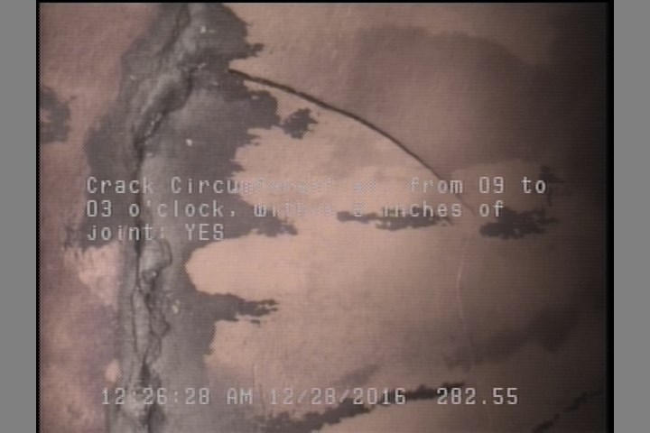 Crack Circumferential, from 09 to 03 o'clock, within 8 inches of joint: YES