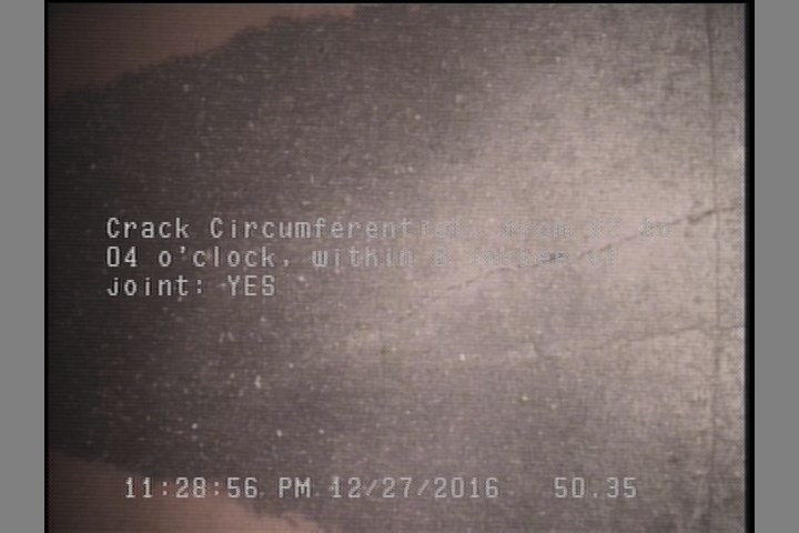 Crack Circumferential, from 12 to 04 o'clock, within 8 inches of joint: YES