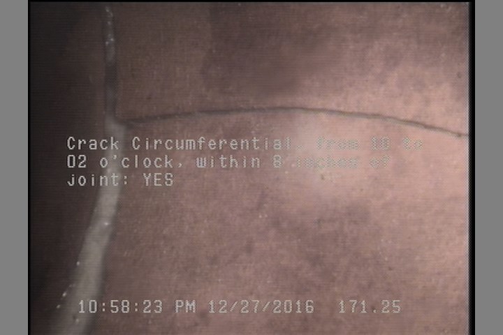 Crack Circumferential, from 10 to 02 o'clock, within 8 inches of joint: YES