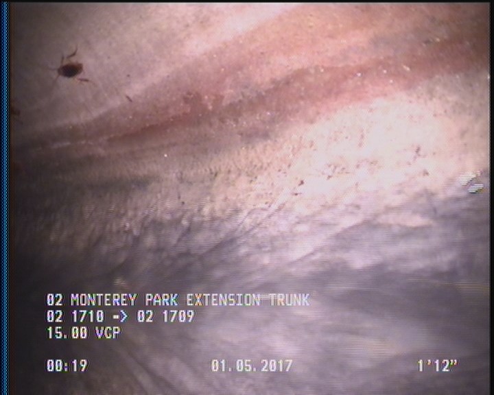 Deposits Attached Grease, 5 %of cross sectional area, from 05 to 07 o'clock, , within 8 inches of joint: YES, Start