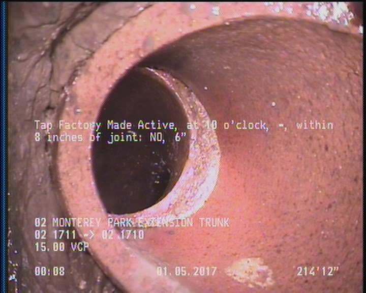 Tap Factory Made Active, at 10 o'clock, -, within 8 inches of joint: NO, 6"