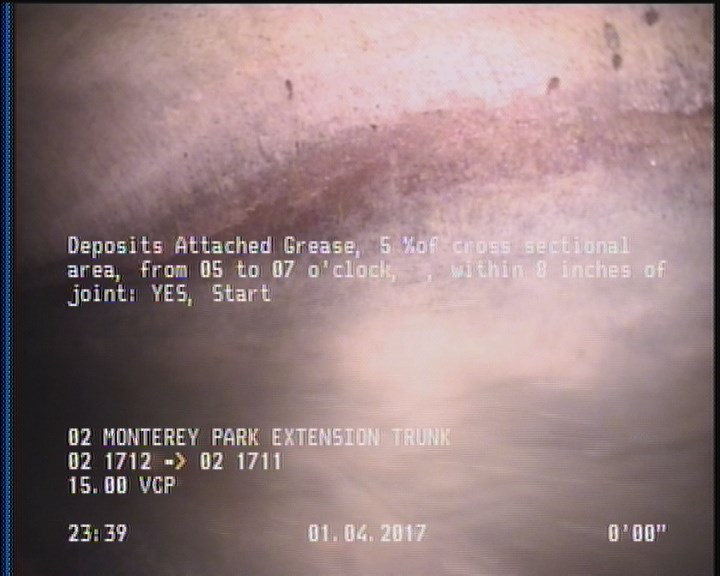 Deposits Attached Grease, 5 %of cross sectional area, from 05 to 07 o'clock, , within 8 inches of joint: YES, Start