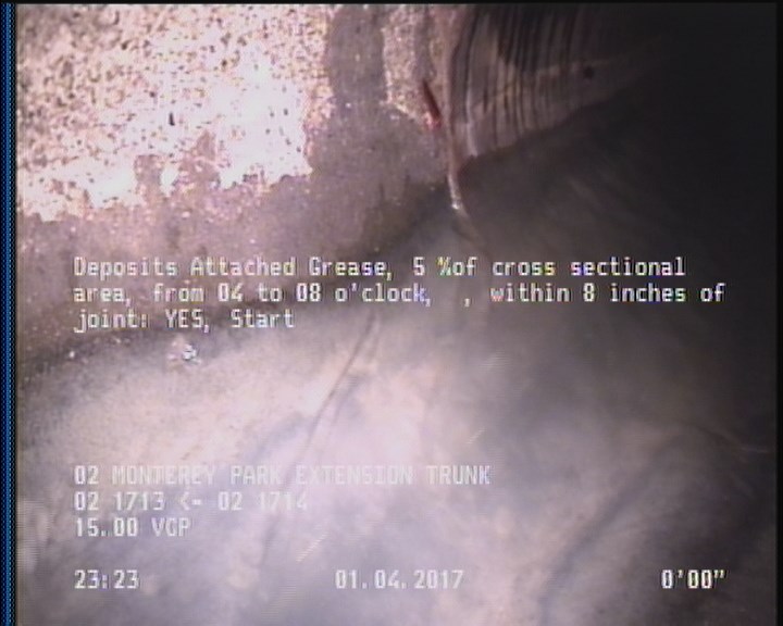 Deposits Attached Grease, 5 %of cross sectional area, from 04 to 08 o'clock, , within 8 inches of joint: YES, Start