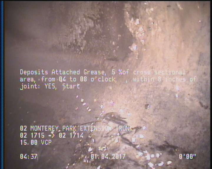 Deposits Attached Grease, 5 %of cross sectional area, from 04 to 08 o'clock, , within 8 inches of joint: YES, Start