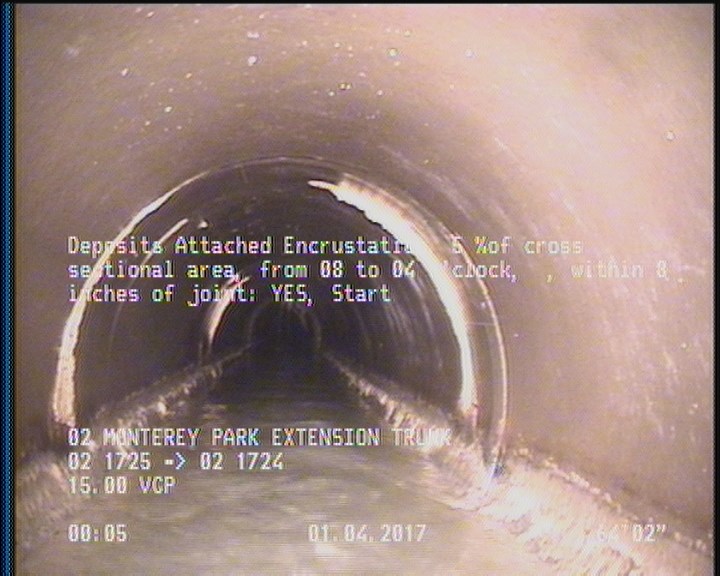 Deposits Attached Encrustation, 5 %of cross sectional area, from 08 to 04 o'clock, , within 8 inches of joint: YES, Start