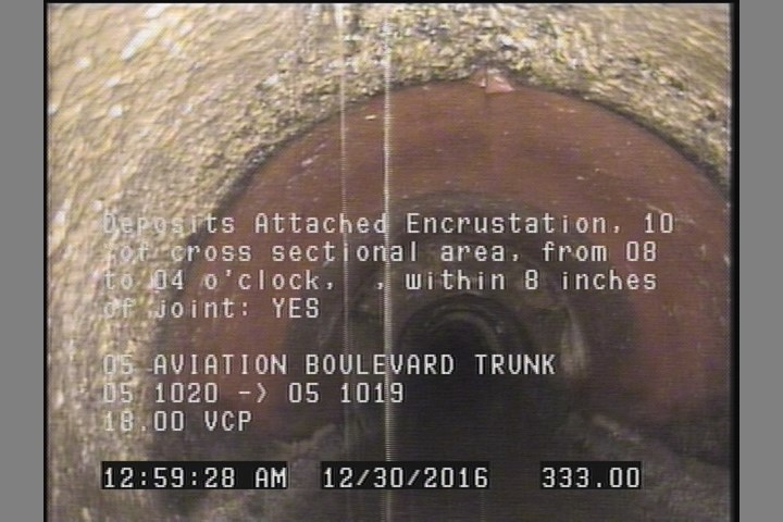 Deposits Attached Encrustation, 10 %of cross sectional area, from 08 to 04 o'clock, , within 8 inches of joint: YES