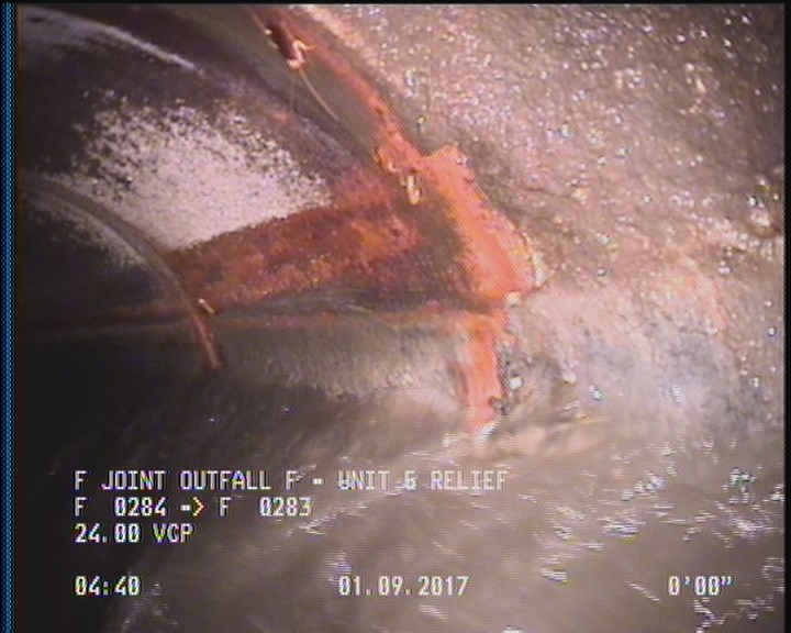 Deposits Attached Grease, 5 %of cross sectional area, from 04 to 08 o'clock, , within 8 inches of joint: YES, Start