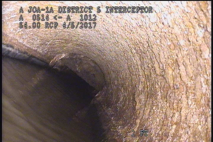 Surface Reinforcement Corroded, from 09 to 03 o'clock, within 8 inches of joint: NO - CIRCUM REBAR