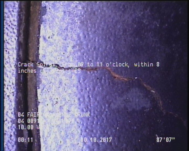 Crack Spiral, from 09 to 11 o'clock, within 8 inches of joint: YES