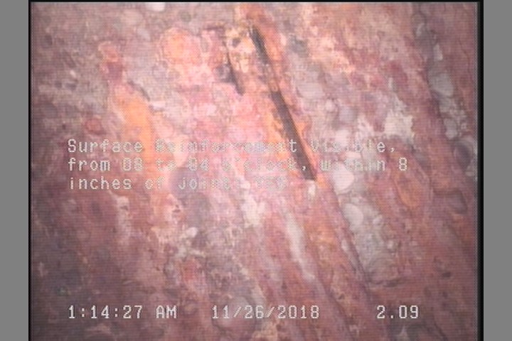 Surface Reinforcement Visible, from 08 to 04 o'clock, within 8 inches of joint: YES