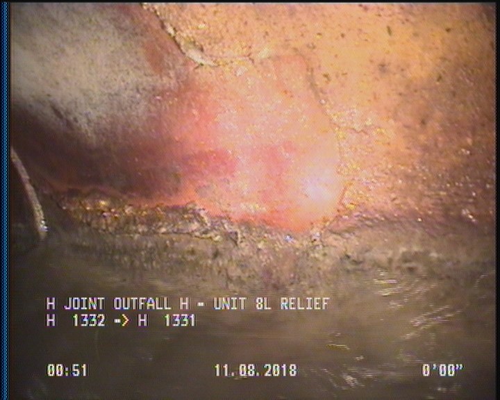 Deposits Attached Grease, 5 %of cross sectional area, from 04 to 08 o'clock, , within 8 inches of joint: YES, Start