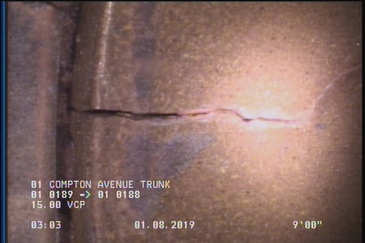 Fracture Multiple, from 09 to 03 o'clock, within 8 inches of joint: YES, Start
