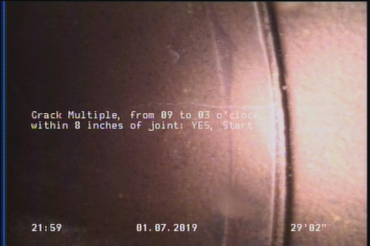 Crack Multiple, from 09 to 03 o'clock, within 8 inches of joint: YES, Start