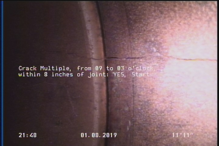 Crack Multiple, from 09 to 03 o'clock, within 8 inches of joint: YES, Start