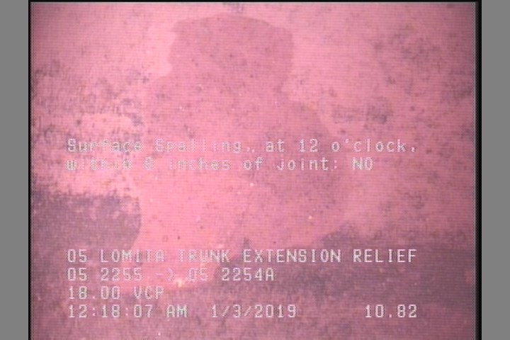 Surface Spalling, at 12 o'clock, within 8 inches of joint: NO