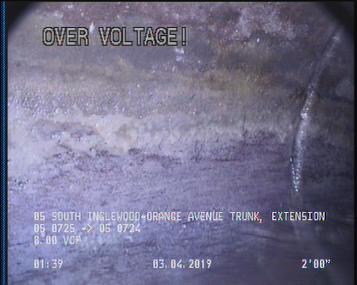 Deposits Attached Grease, 5 %of cross sectional area, from 03 to 09 o'clock, , within 8 inches of joint: YES, Start