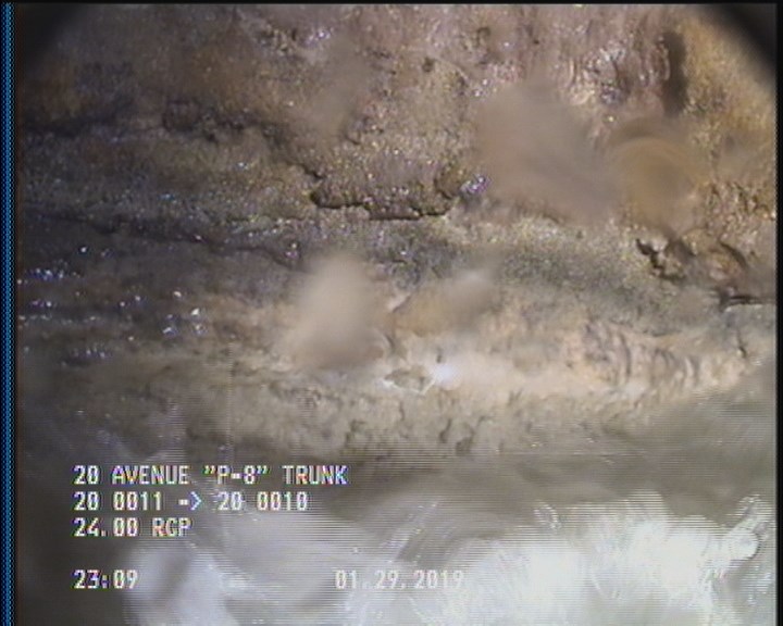Deposits Attached Grease, 5 %of cross sectional area, from 03 to 09 o'clock, , within 8 inches of joint: YES, Start