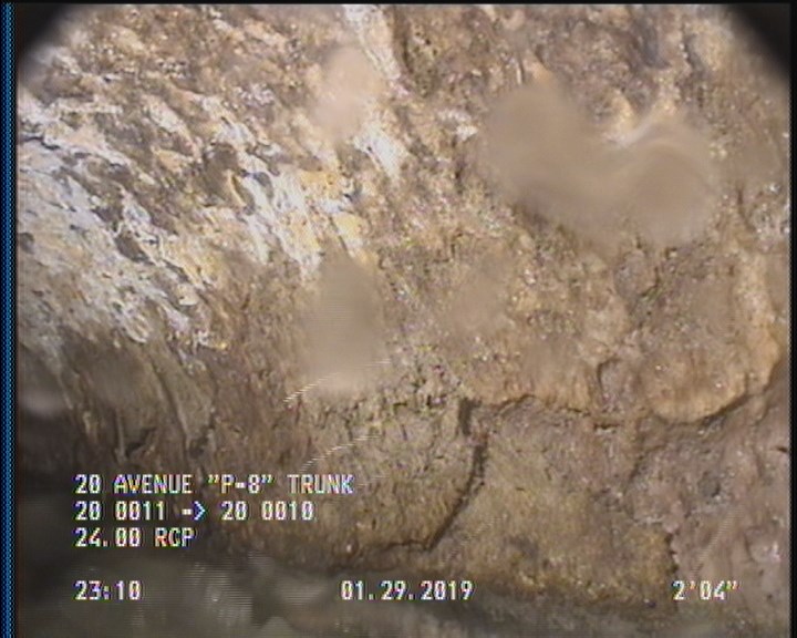 Surface Spalling, from 09 to 03 o'clock, within 8 inches of joint: YES, Start