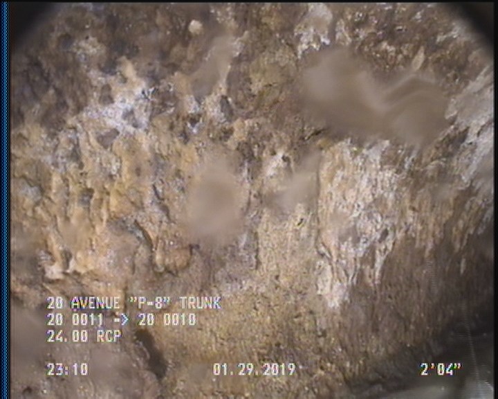 Surface Aggregate Projecting, from 09 to 03 o'clock, within 8 inches of joint: YES, Start