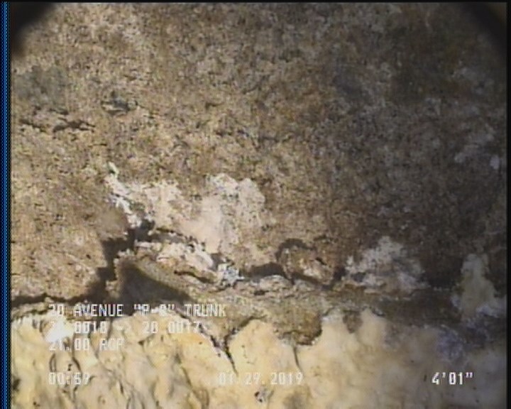 Surface Spalling, from 09 to 03 o'clock, within 8 inches of joint: YES, Start