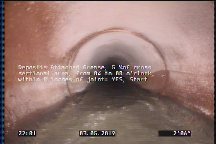 Deposits Attached Grease, 5 %of cross sectional area, from 04 to 08 o'clock, , within 8 inches of joint: YES, Start