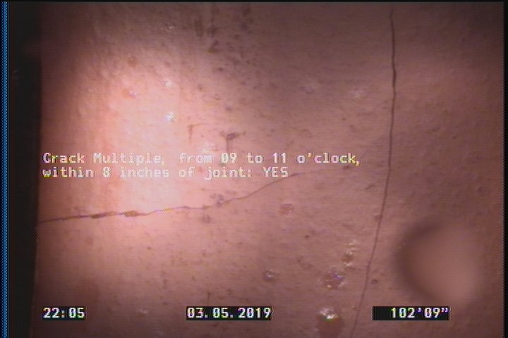 Crack Multiple, from 09 to 11 o'clock, within 8 inches of joint: YES