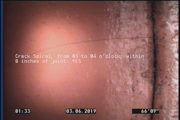 Crack Spiral, from 03 to 04 o'clock, within 8 inches of joint: YES