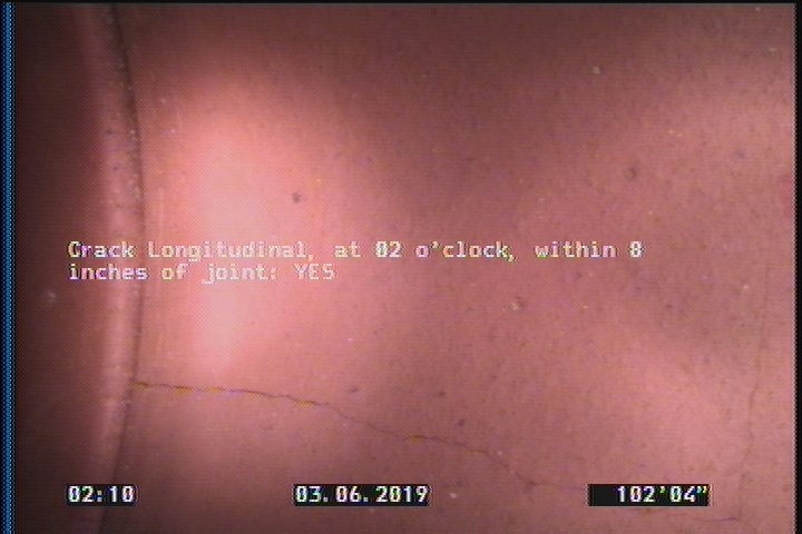 Crack Longitudinal, at 02 o'clock, within 8 inches of joint: YES