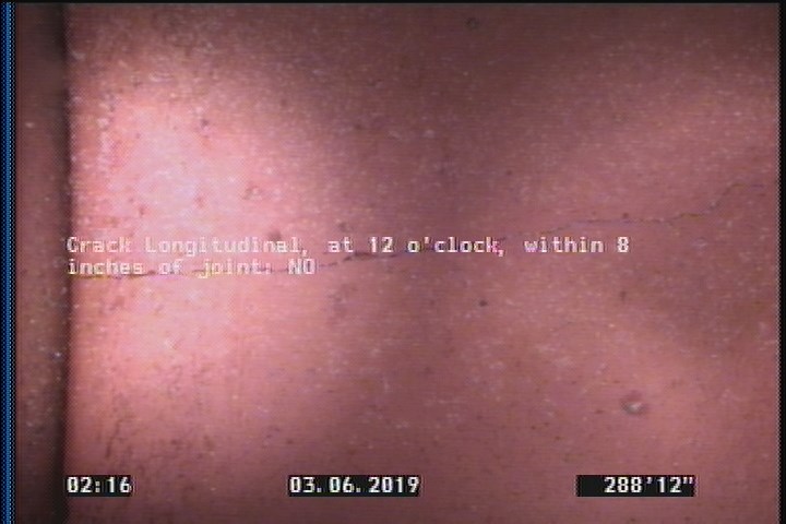 Crack Longitudinal, at 12 o'clock, within 8 inches of joint: NO
