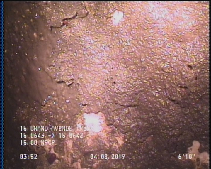 Surface Spalling, from 09 to 03 o'clock, within 8 inches of joint: YES, Start