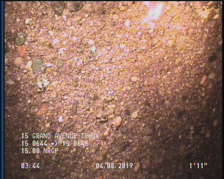 Surface Aggregate Projecting, from 08 to 04 o'clock, within 8 inches of joint: YES, Start