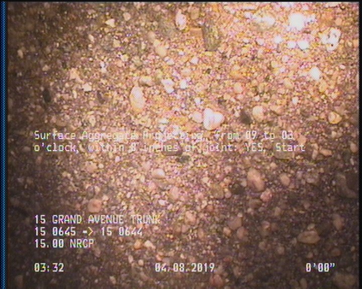 Surface Aggregate Projecting, from 09 to 03 o'clock, within 8 inches of joint: YES, Start