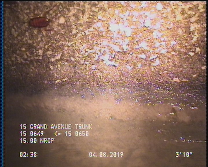 Deposits Attached Grease, 5 %of cross sectional area, from 04 to 08 o'clock, , within 8 inches of joint: YES, Start